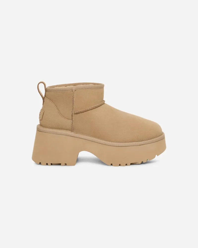 UGG Classic Ultra Mini New Heights Boot für Damen in Brown, Größe Veloursleder Mustard