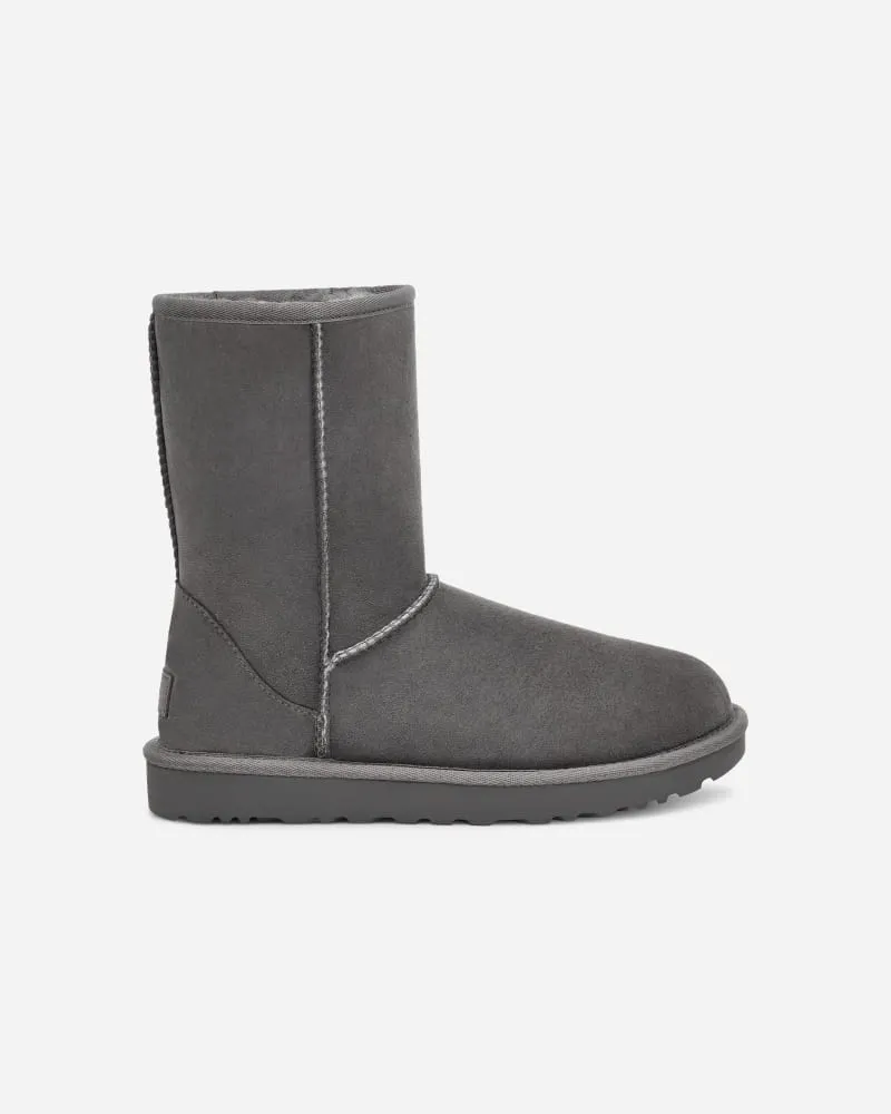 UGG Classic Short II Boot für Damen in Grey, Größe Schaffell Grey