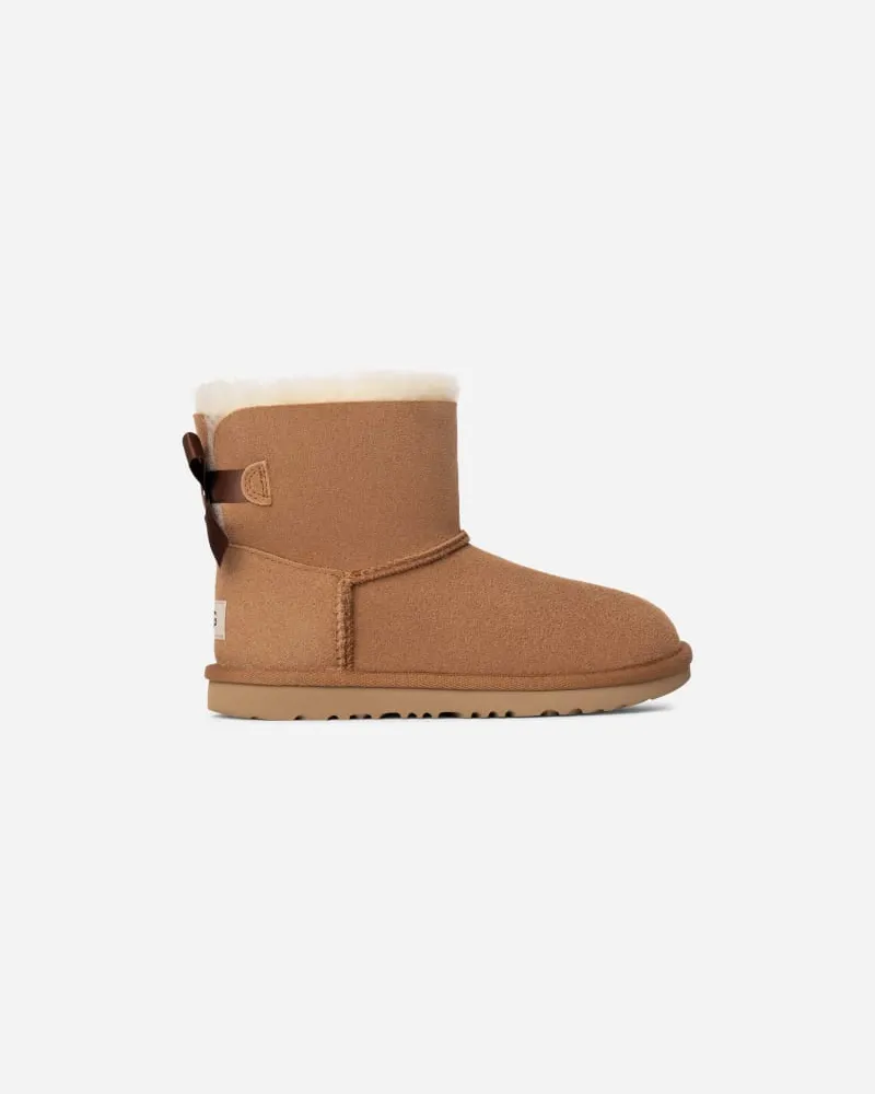 UGG Mini Bailey Bow II Boot für Kinder | UGG® EU in Brown, Größe Twinface Chestnut