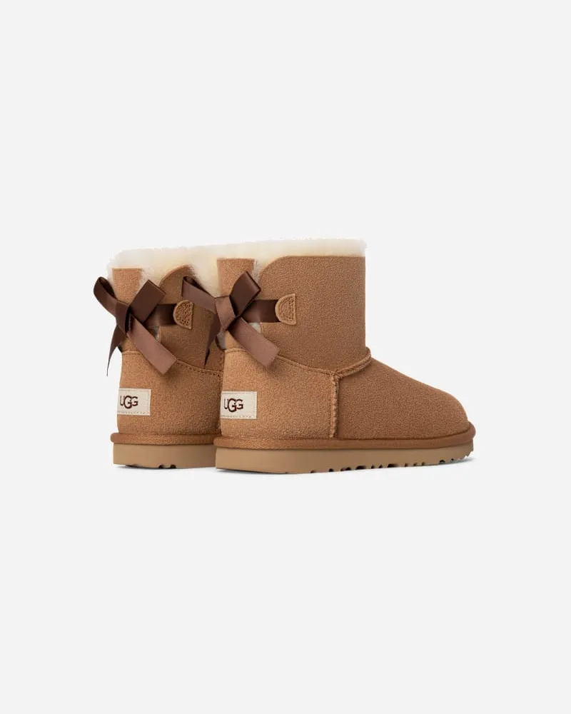 UGG Mini Bailey Bow II Boot für Kinder | UGG® EU in Brown, Größe Twinface Chestnut