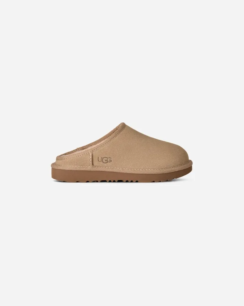 UGG Classic Slipper für Kinder | UGG® EU in Beige, Größe Wildleder Sand