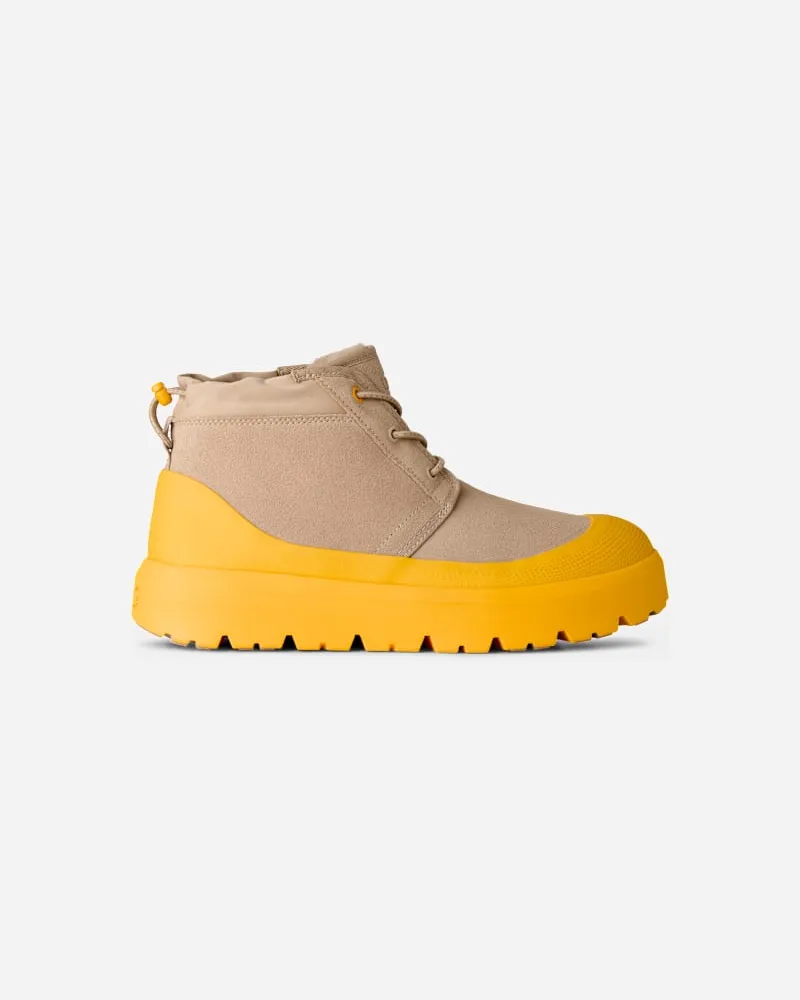 UGG Neumel Weather Hybrid Boot für Herren in Brown, Größe Veloursleder/Wasserdicht Mustard