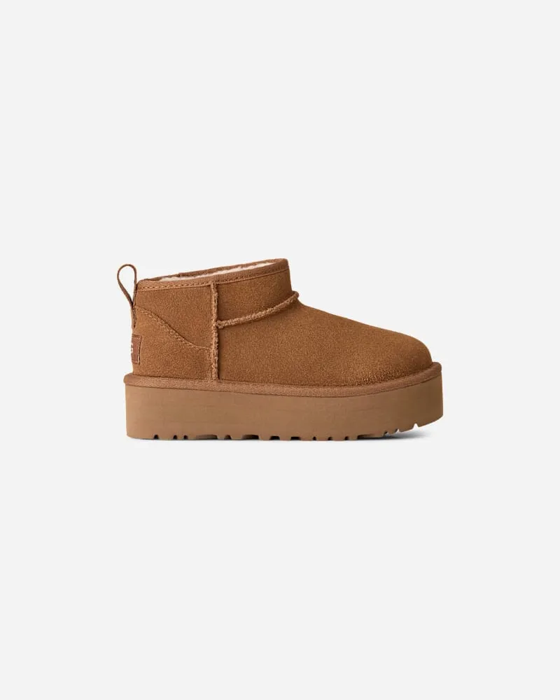 UGG Classic Ultra Mini Plateau-Boot für Kinder | UGG® EU in Brown, Größe Wildleder Chestnut