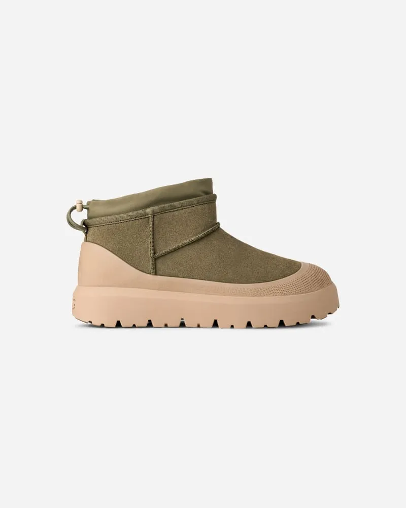 UGG Classic Ultra Mini Weather Hybrid Boot für Herren in Green, Größe Wildleder Burnt