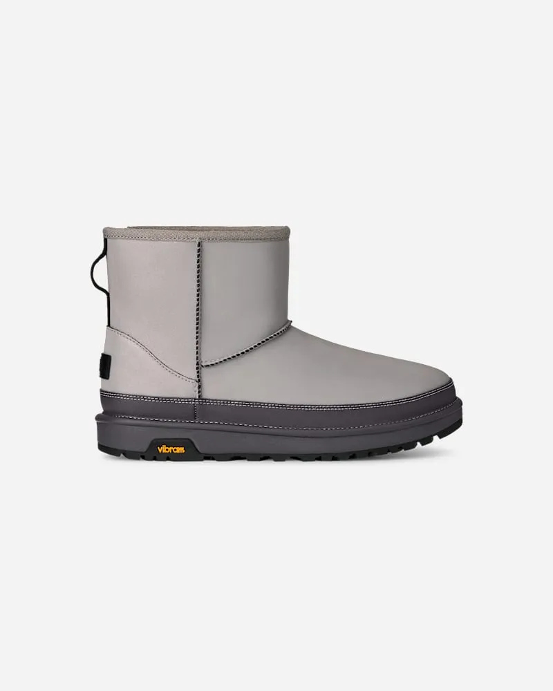 UGG Classic Mini Reflective Boot für Herren in Silver Reflective, Größe Synthetik Silver