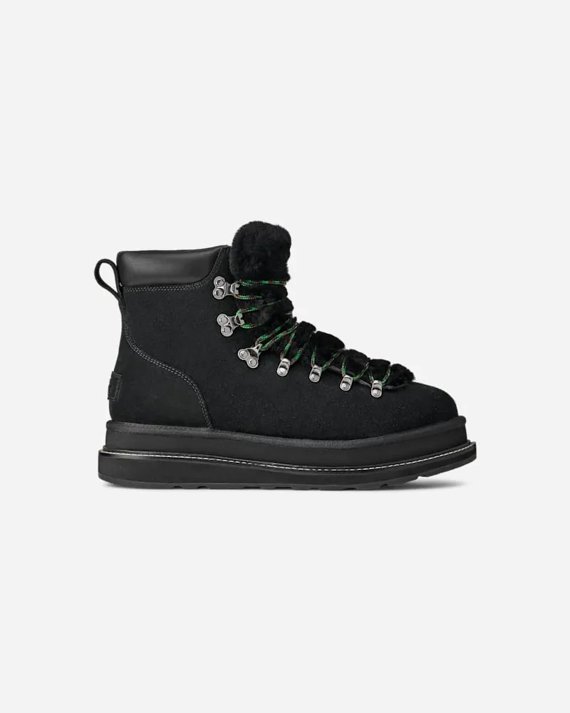 UGG sacai Hiker für Damen in Black, Größe Veloursleder Black