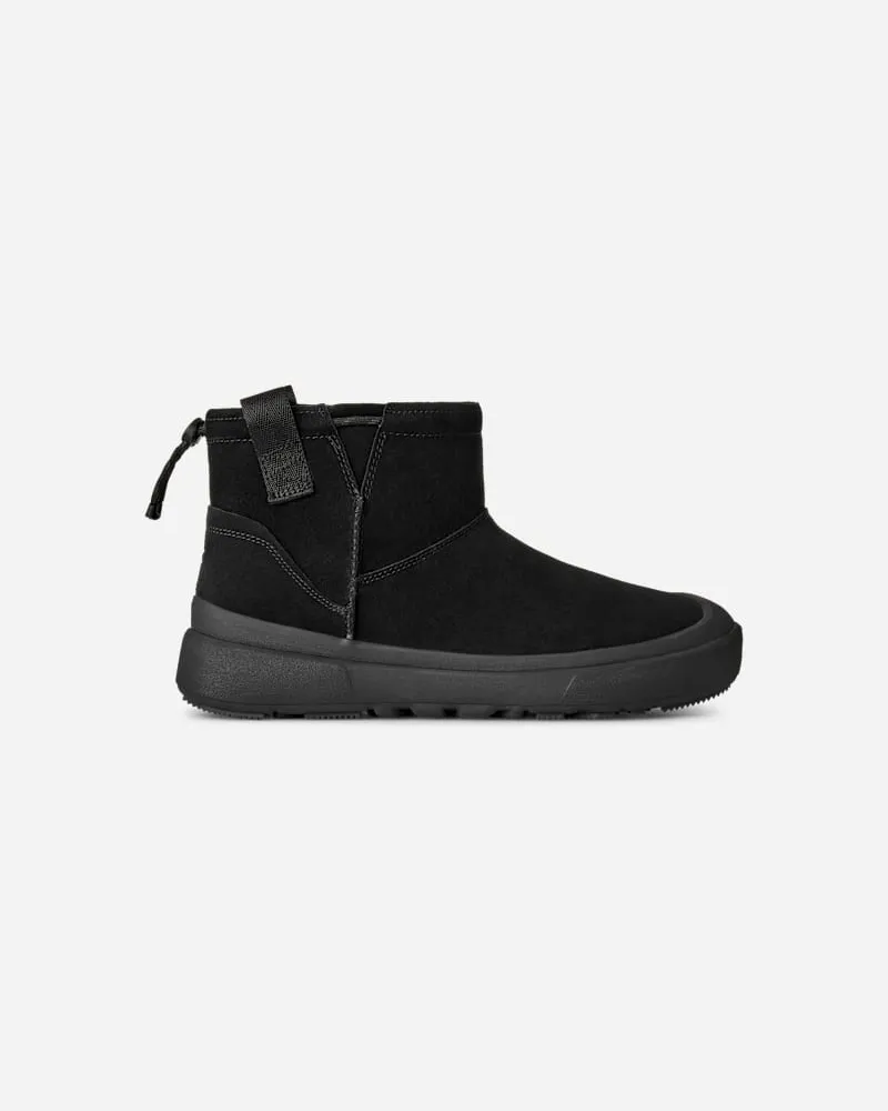 UGG Classic Mini Outpost Boot für Herren in Black, Größe Black