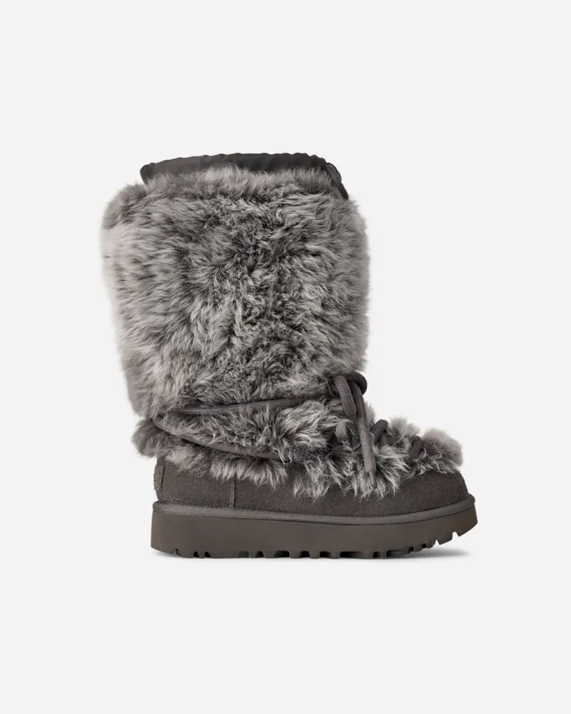 UGG Classic Tall Chalet Boot für Damen in Black, Größe Schaffell Charcoal