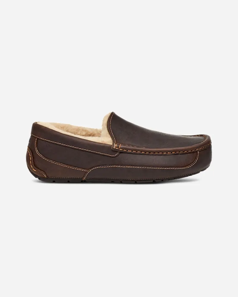 UGG Ascot Hausschuh für Herren | UGG® EU in Brown, Größe Leder Tan