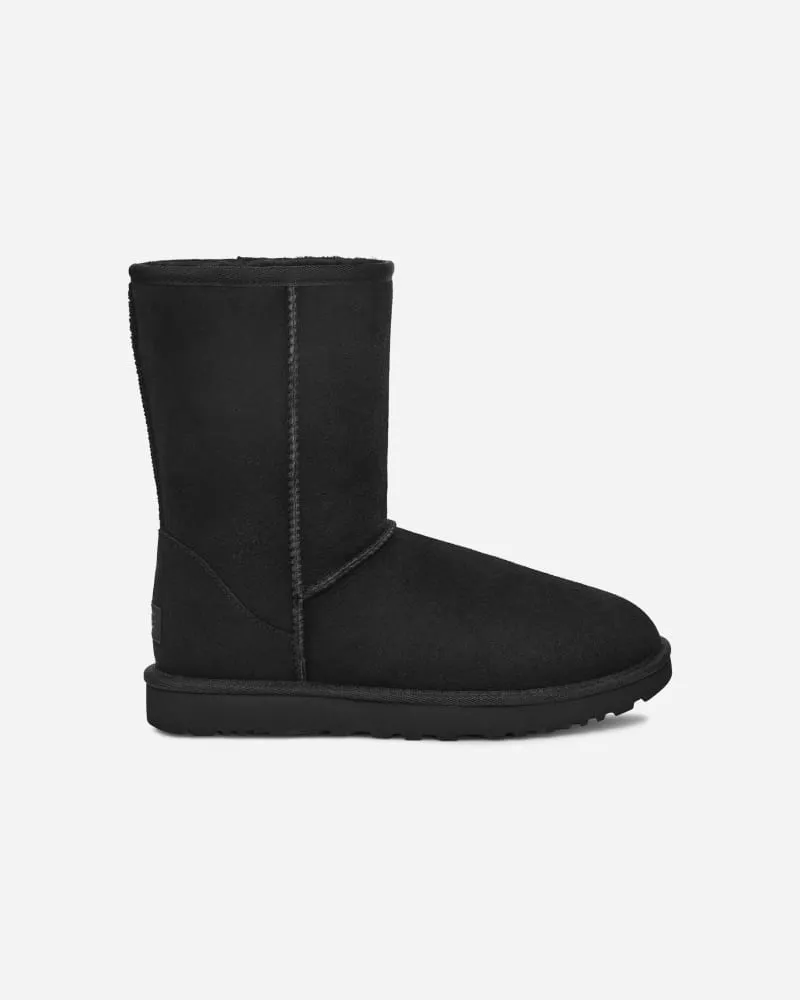 UGG Classic Short II Boot für Damen | UGG® EU in Black, Größe Schaffell Black