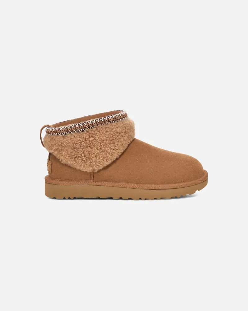 UGG Classic Ultra Mini Maxi Curly Boot für Damen in Brown, Größe Schaffell/Veloursleder/Recycled Materials Chestnut