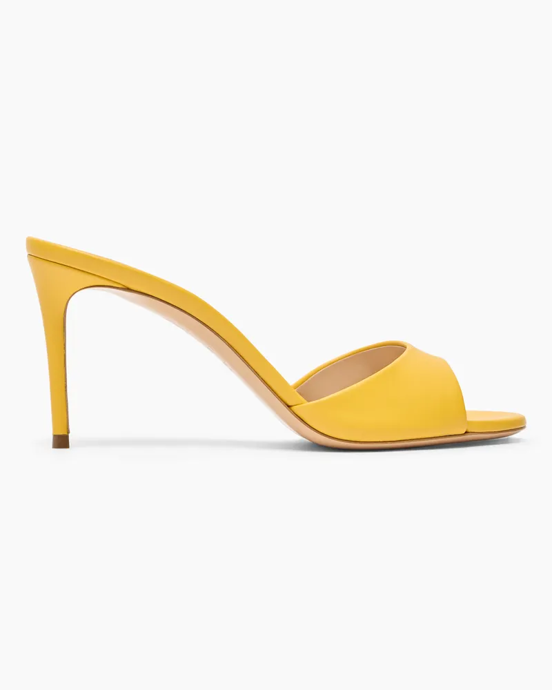 Casadei Julia Leather Mules - Frau Mules Curcuma Curcuma
