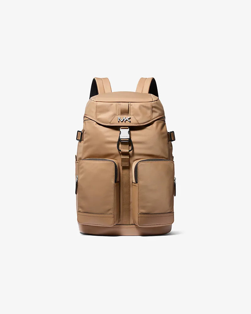 Michael Kors Cargo-Rucksack Brooklyn aus Recyceltem Nylon Natur