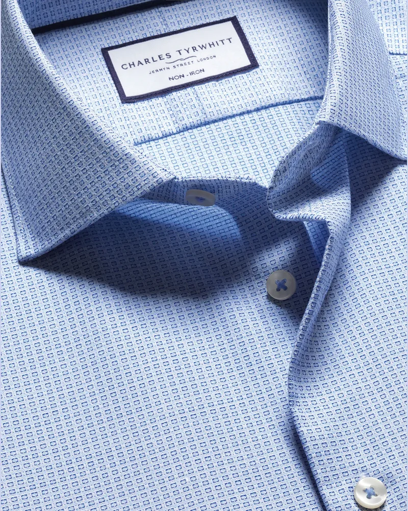 Charles Tyrwhitt Bügelfreies Hemd Blau