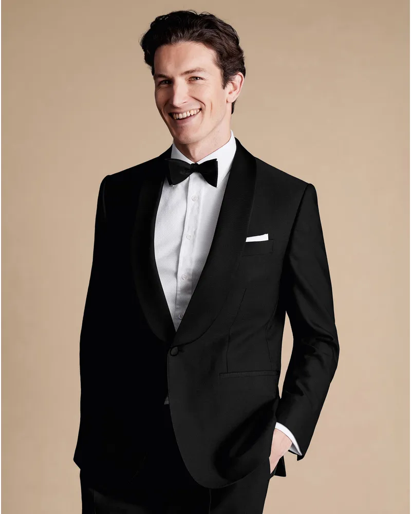 Charles Tyrwhitt Smokingsakko mit Schalrevers Schwarz