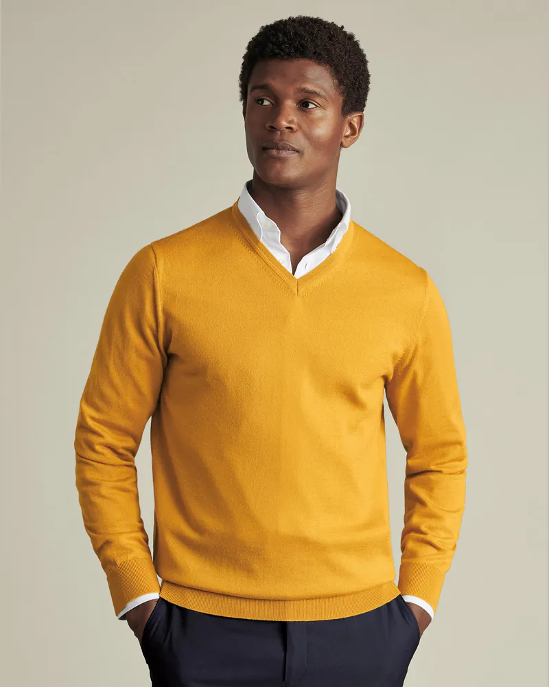 Charles Tyrwhitt Merinopullover mit V-Ausschnitt Gelb