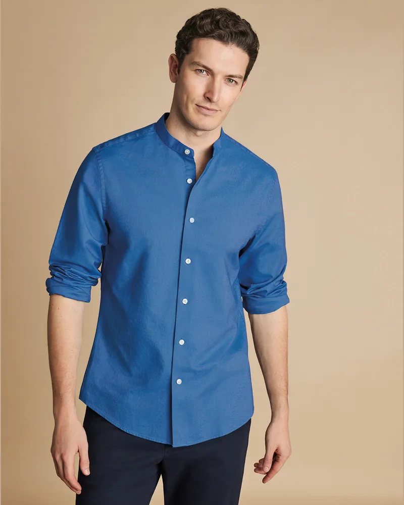 Charles Tyrwhitt Kragenloses vorgewaschenes Stretch-Oxfordhemd Blau