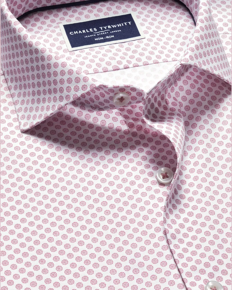 Charles Tyrwhitt Bügelfreies Stretch-Hemd Rot