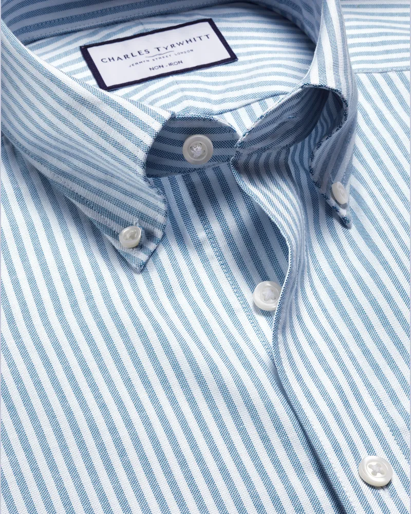 Charles Tyrwhitt Bügelfreies Stretch-Oxfordhemd Königsblau Königsblau