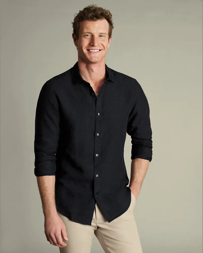 Charles Tyrwhitt Reines Leinenhemd Schwarz Schwarz