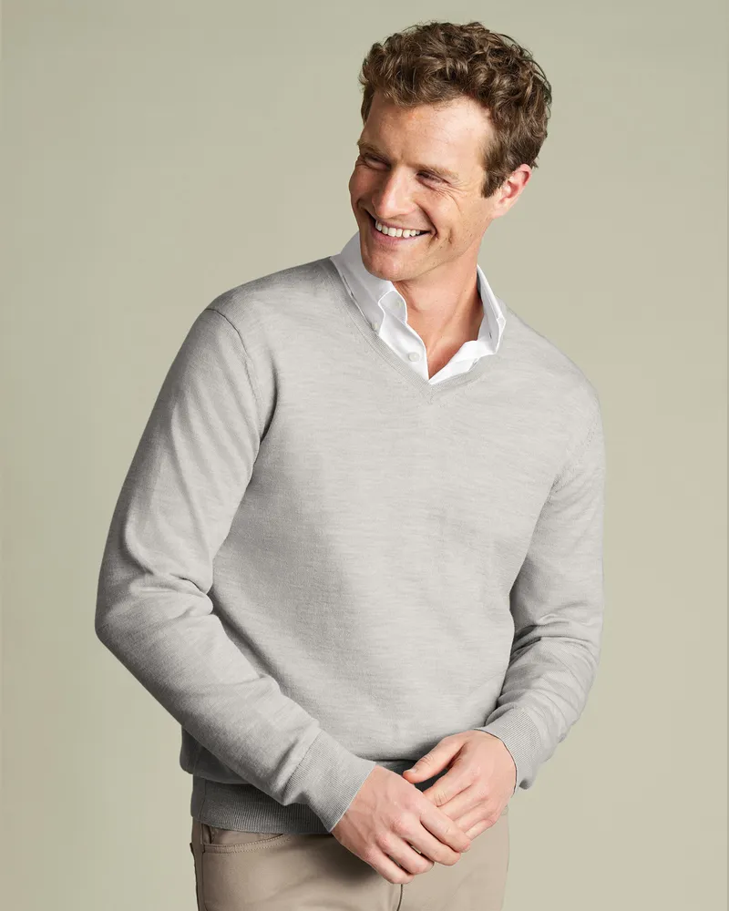 Charles Tyrwhitt Merinopullover mit V-Ausschnitt Silber
