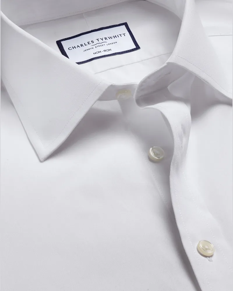 Charles Tyrwhitt Bügelfreies Popeline-Kurzarmhemd Weiß