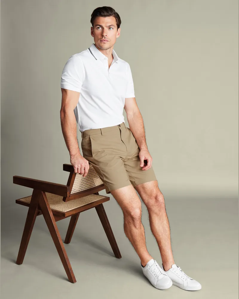 Charles Tyrwhitt Shorts aus Baumwolle Taupe Neutral