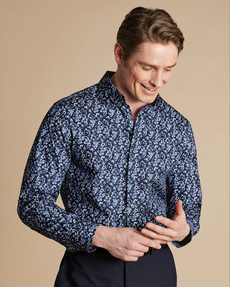 Charles Tyrwhitt Hemd aus Liberty Fabric Marineblau