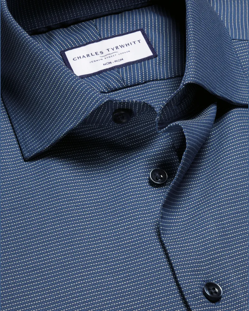 Charles Tyrwhitt Bügelfreies strukturiertes Königsblau
