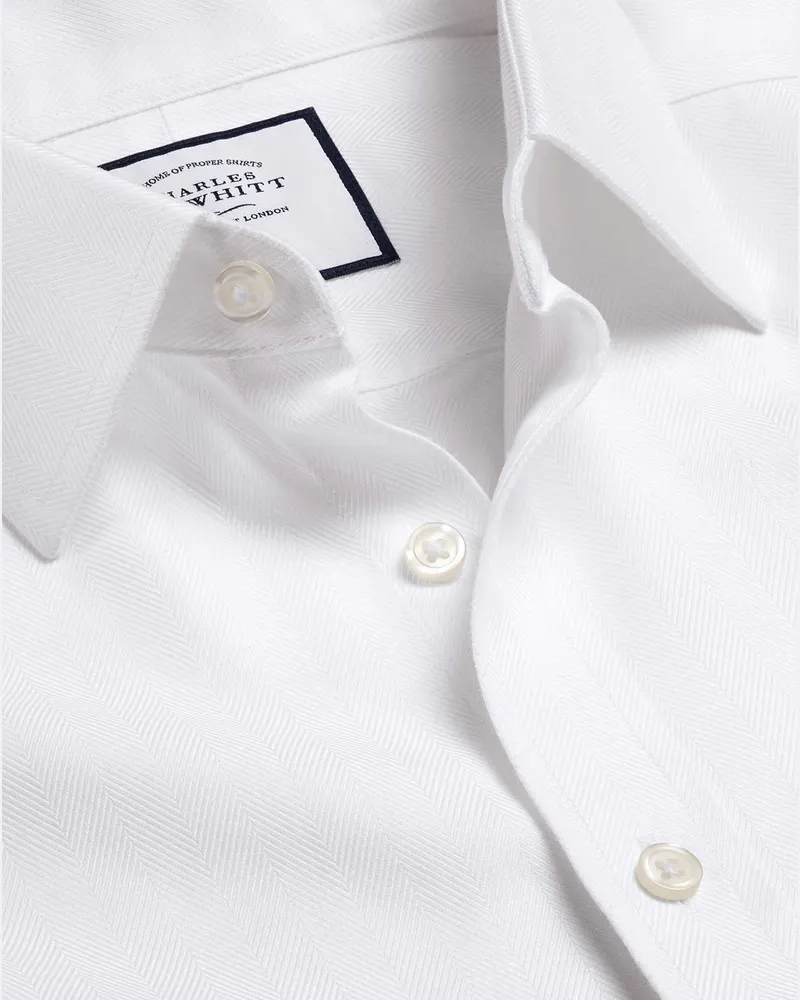 Charles Tyrwhitt Bügelfreies Hemd Weiß