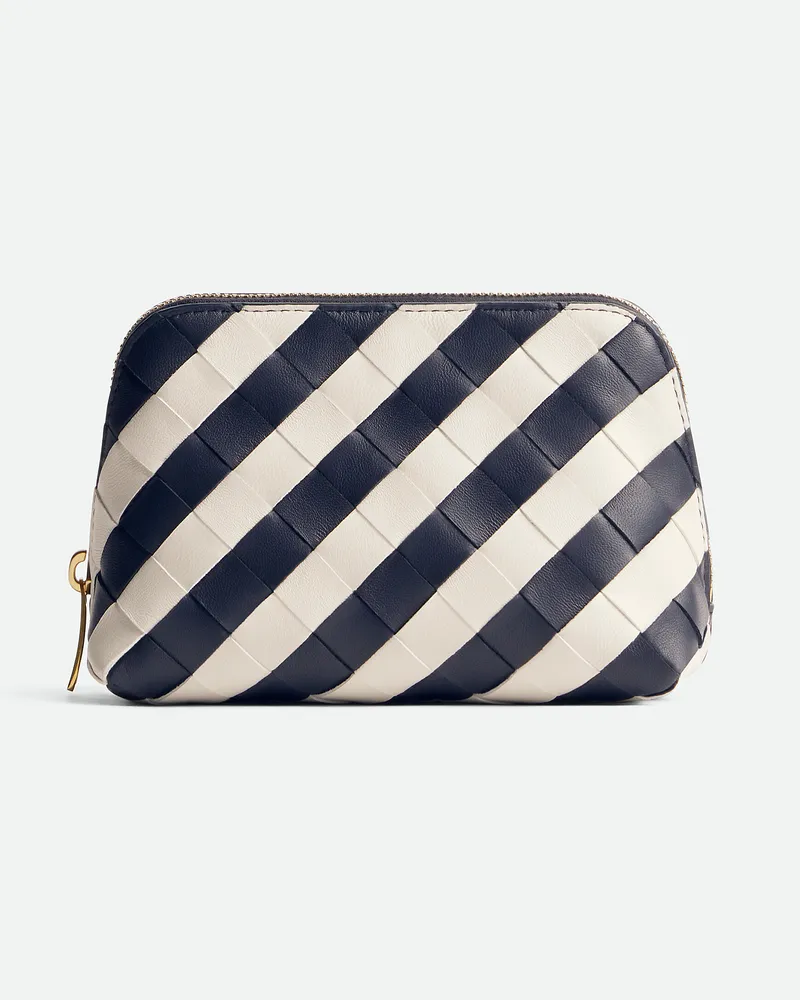 Bottega Veneta Kleine Kosmetiktasche In Halbmondform As Intrecciato Space