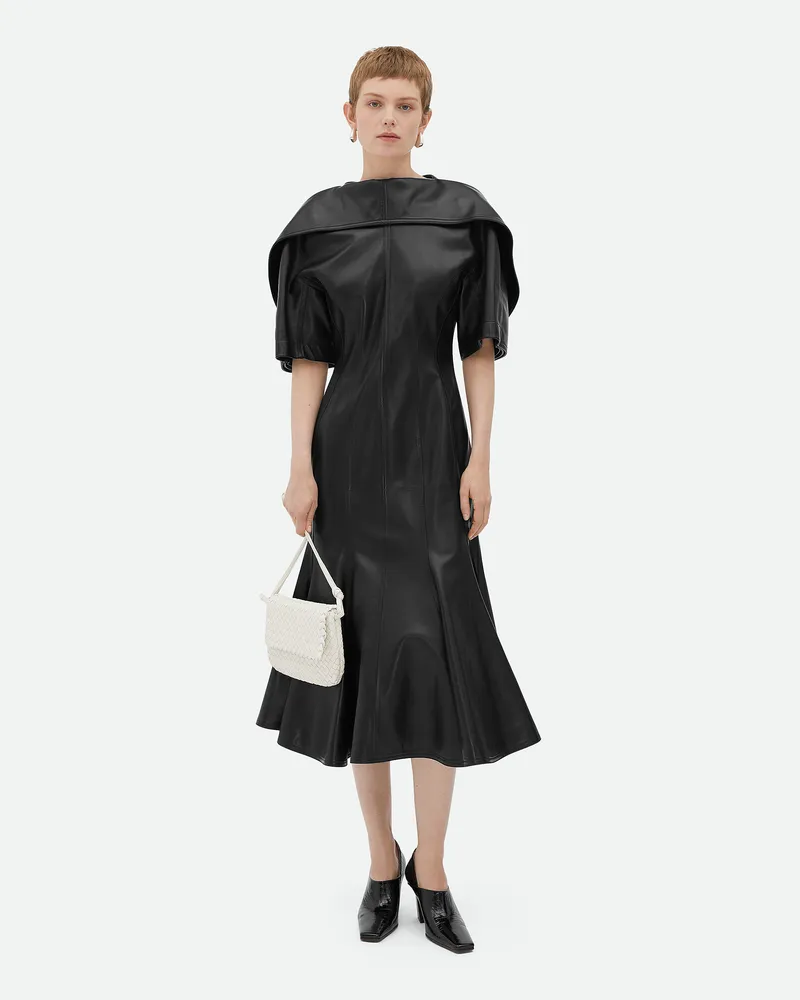 Bottega Veneta A-linien-kleid Aus Leder Black