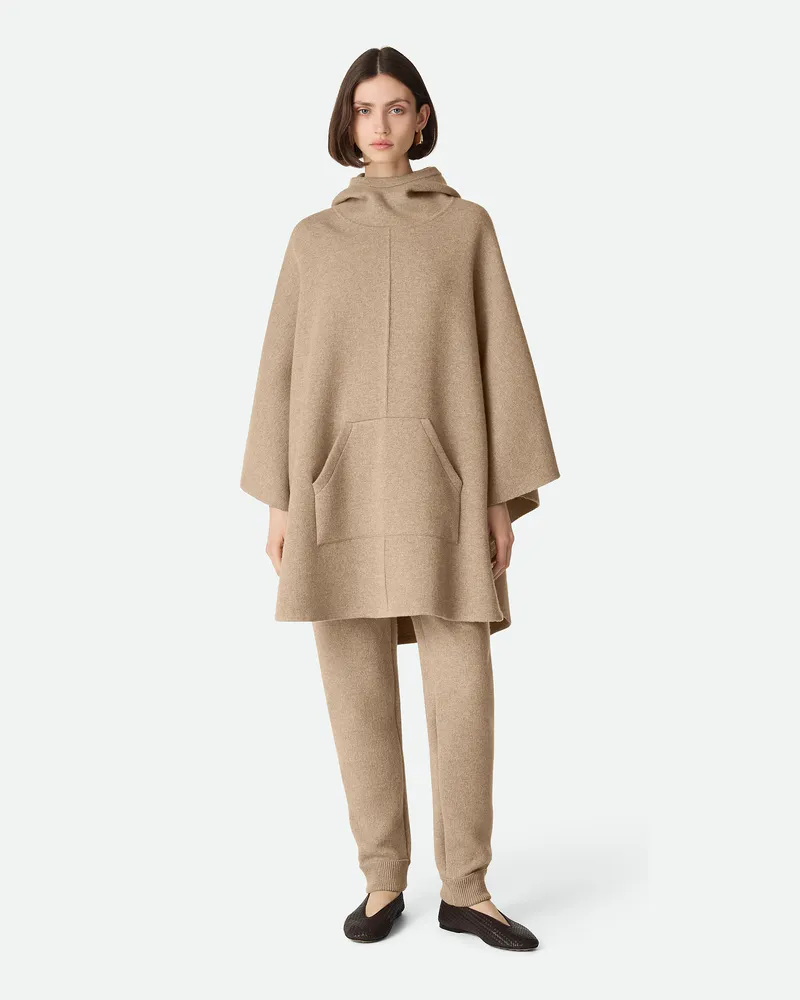 Bottega Veneta Cape Mit Kapuze Aus Kaschmir Beige