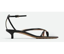 Stretch Sandale Mit Riemen