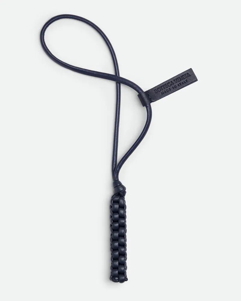 Bottega Veneta Buchstabe I-charm Abyss