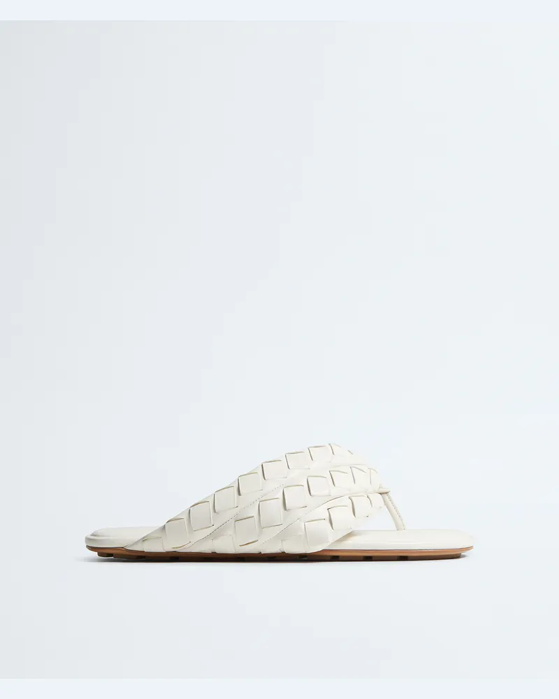 Bottega Veneta Flache Salsa Zehenstegsandale - Weiss - Damen 100 % Lammleder Weiss