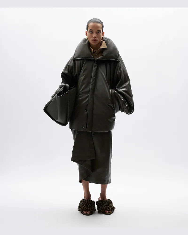 Bottega Veneta Pufferjacke aus glänzendem Leder-Grün - Damen Grün