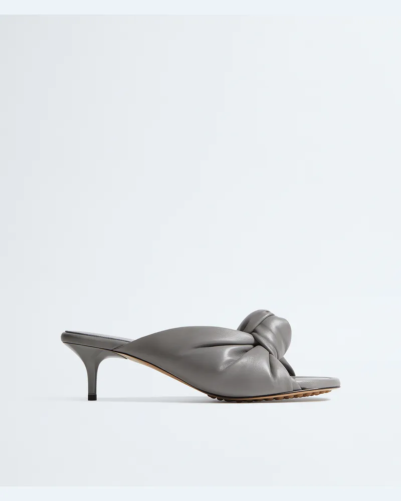 Bottega Veneta Cherry Mule - Grau & Silberfarben - Damen 100 % Lammleder Grau