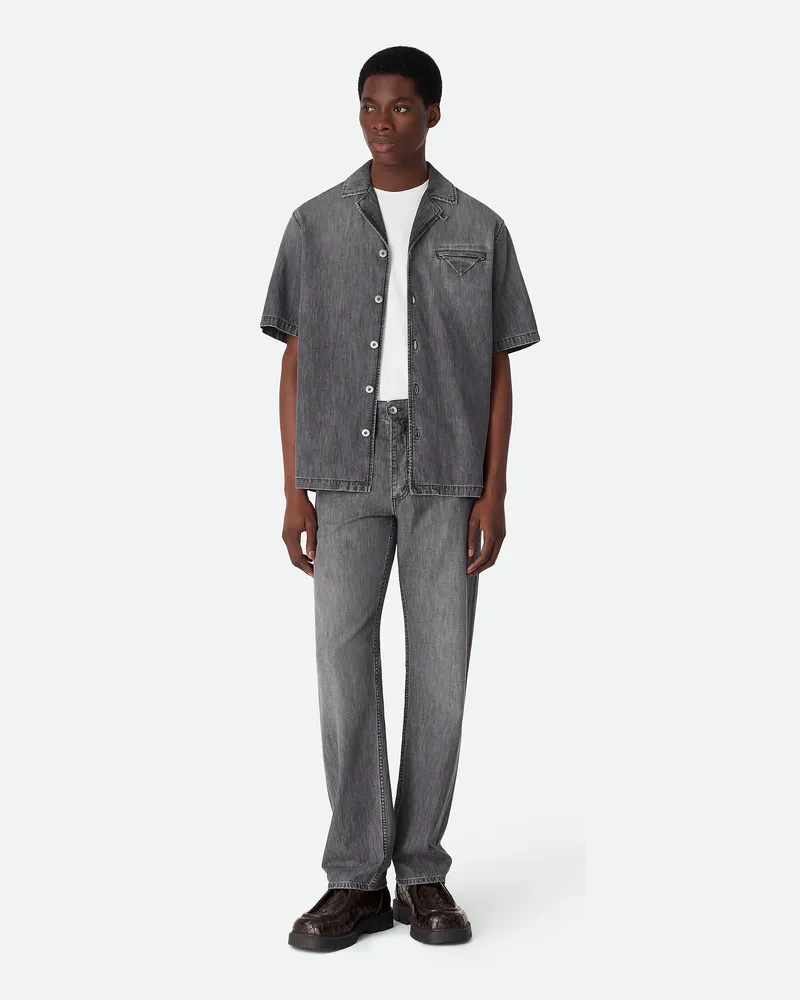 Bottega Veneta Gerade Jeans Mit Schwarzer Vintage-waschung Washed