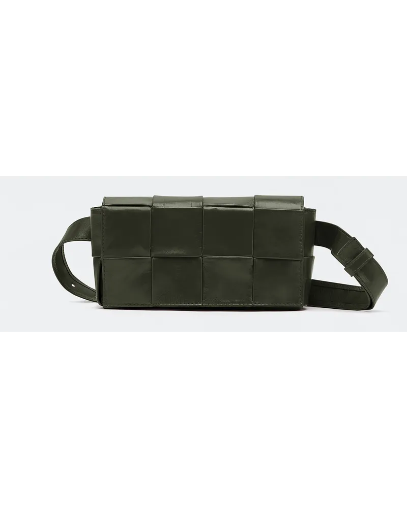 Bottega Veneta Cassette Gürteltasche Camping