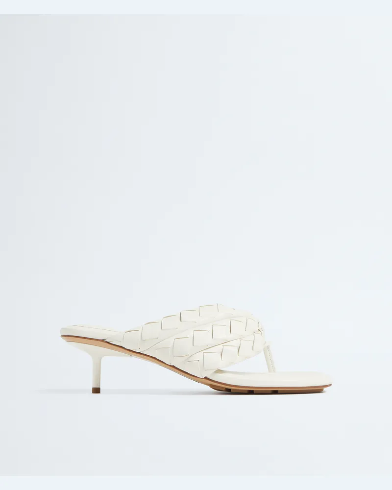 Bottega Veneta Salsa Zehenstegsandale - Weiss - Damen 100 % Lammleder Weiss