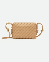 Bottega Veneta Mini Loop Kameratasche Almond