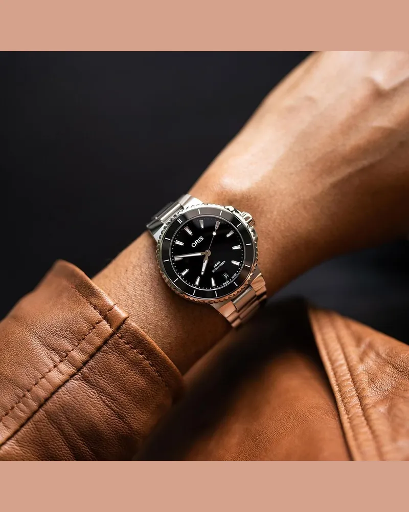 ORIS Herrenuhr Aquis 01 733 7792 4154-07 8 19 05P Schwarz