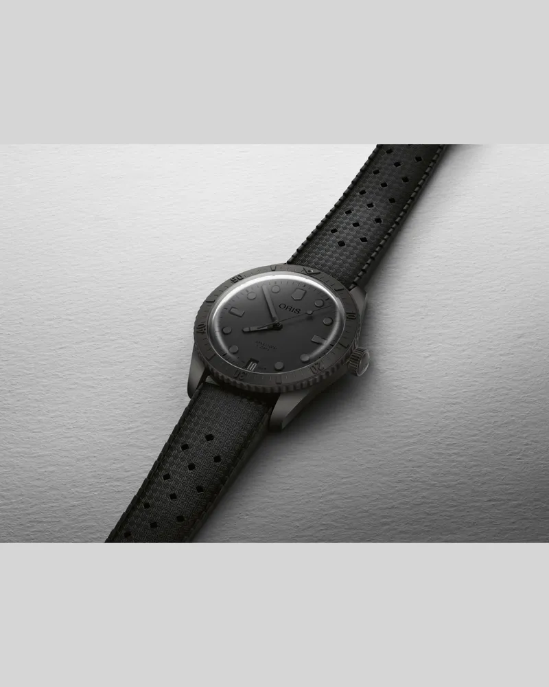 ORIS Herrenuhr Divers Sixty-Five 01 400 7794 4784-Set Schwarz