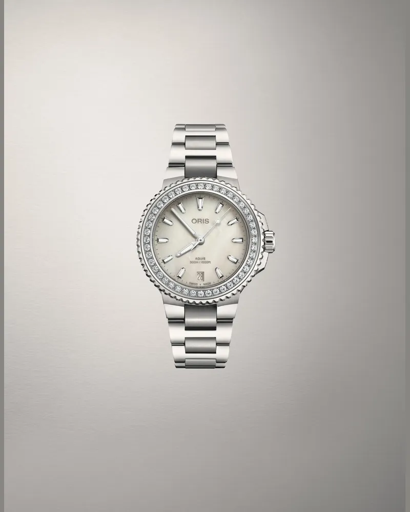 ORIS Aquis Date Diamonds 36,5mm Damenuhr 01 733 7792 4956-07 8 19 05P Beige