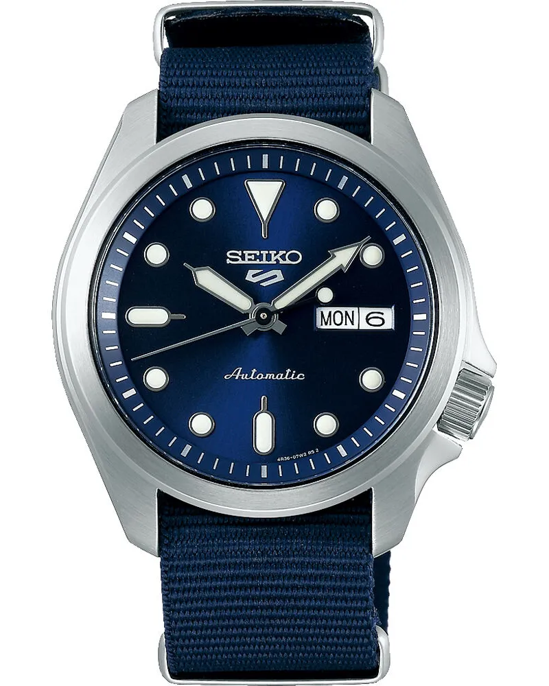 Seiko 5 Sports Style Herrenuhr SRPE63K1 Blau