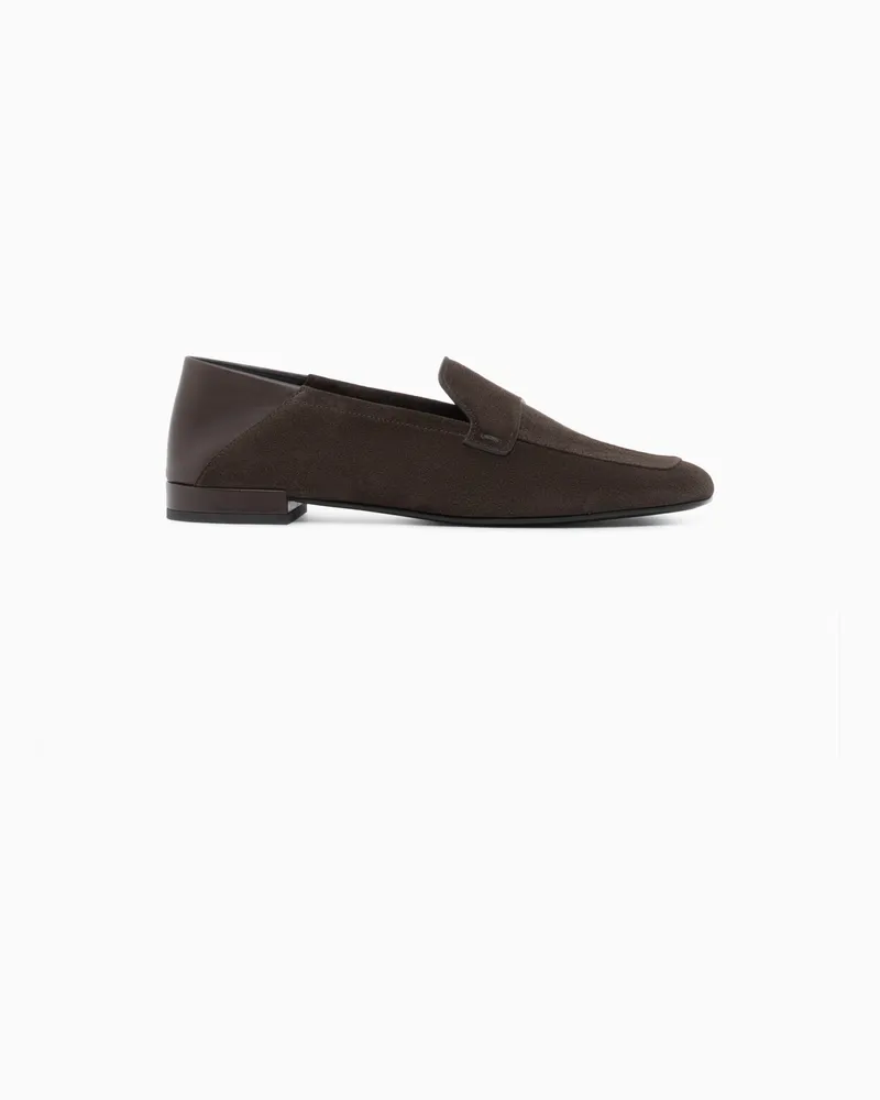 Giorgio Armani Loafer aus Wildleder mit eckiger Kappe und Ledersohle Braun