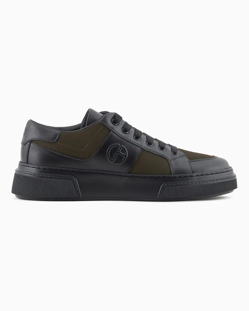 Giorgio Armani Sneaker aus Leder und Stoff Grün