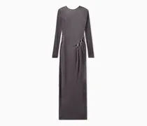 Langes Plisseekleid mit V-Ausschnitt am Rücken und Pailletten