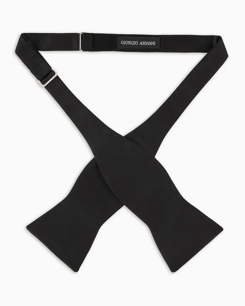 Giorgio Armani Fliege zum Binden aus Seide Schwarz